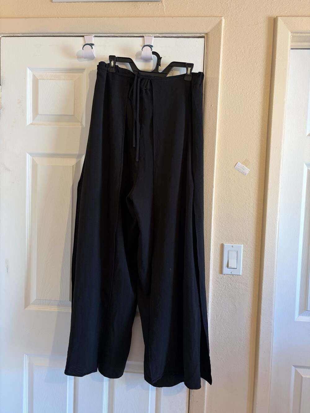 CeCe Black Overlay Wide Leg Pants HOM1027B